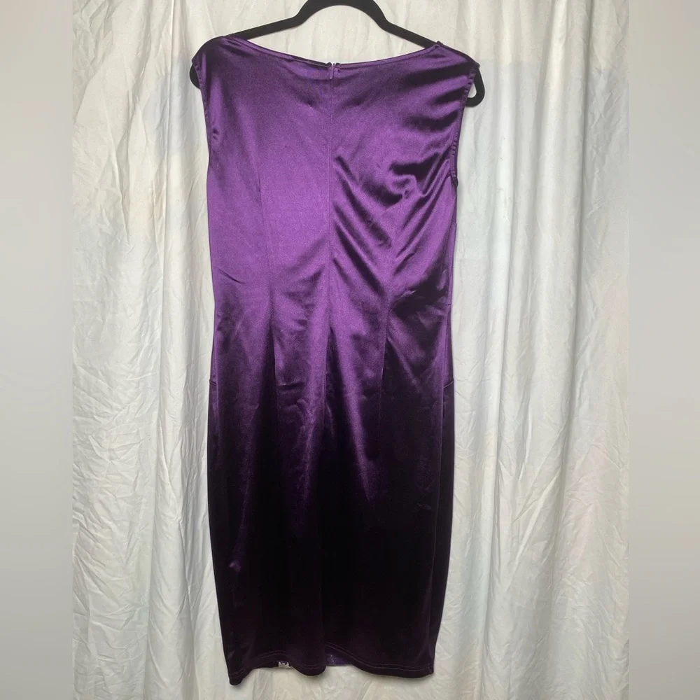Stunning tank style Dress - Picture 2 of 4